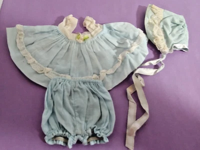 漂亮复古 Vogue Ginnette-Ginny 3 件 Tagged Outfit-Dress-Undies-Bonnet — 第 1/4 张图片