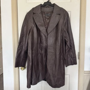Pamela McCoy Women’s Size 3X Leather Jacket Trench Coat Lined Jacket Button Snap - Picture 1 of 11
