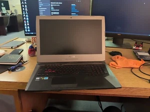 ASUS ROG G752VY-DH72 - Picture 1 of 4