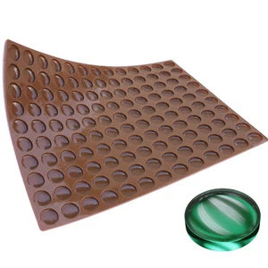 Round Silicone Candy Mold - Half Sheet - Picture 1 of 6