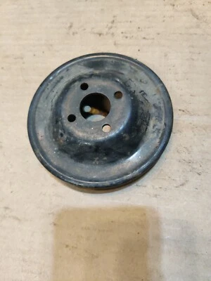 Polea bomba de agua/refrigerante Geo Tracker 8v.  Foto 1 de 3