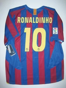 New 2005-2006 FC Barcelona Ronaldinho Home Jersey Trikot Maglia Kit Brazil Nike - Picture 1 of 3