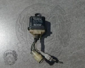 Toyota Genuino OEM CONJUNTO DE RELÉS BUJÍA INCANDESCENTE LAND CRUISER FJ FZJ HDJ HJ 28610-54250 Foto 1 de 1