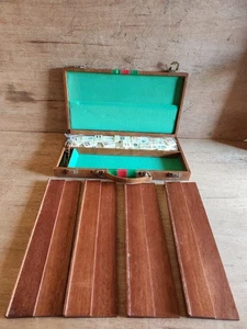 RummiKub Rommé Spiel Reiseset Kunstleder Etui 105 Fliesen 4 Gestelle 6 Heringe unvollständig - Bild 1 von 24