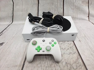Microsoft Xbox Series S 500GB mit Controller (kabelgebunden), Kabel, guter Zustand - Bild 1 von 5