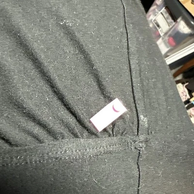 Lego Lot Of 2 Pink 1x3 Sloped Brick, One Stud, 4286  (028-98) - Image 1 of 4