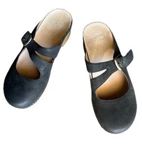 Dansko Damen Britney brüniertes Wildleder Clogs EUR Größe 38 US 8/EUC schwarz - Bild 1 von 8