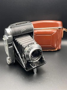 Franka Solida III - Radionar 80mm f/2.9 - Mittelformatkamera 6x6 [ 1954 ] - Bild 1 von 8