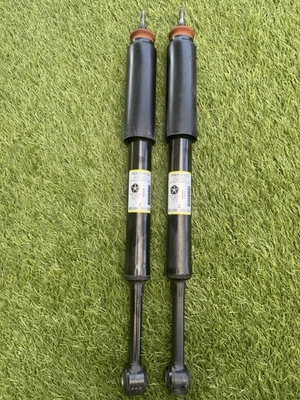 Amortiguadores de puntal trasero Jeep Cherokee 2014-2017 OEM 68157906AE izquierdo y derecho Foto 1 de 4