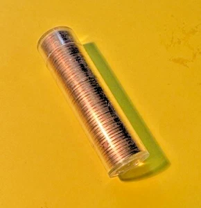 VINTAGE UNGESUCHTE MÜNZBANKROLLE VON 1963 LINCOLN MEMORIAL PENNIES CENT - Bild 1 von 2