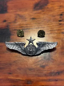 WW2 US Army Air Force arruolato equipaggio aereo ali grado senior frizione posteriore non marcata - Foto 1 di 3