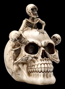 Totenkopf mit Skeletten - Breaking Free | Skull Halloween Horror Deko - Bild 1 von 8