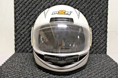 M2R FULL FACE MOTORCYCLE HELMET - SIZE SMALL - Image 1 of 4