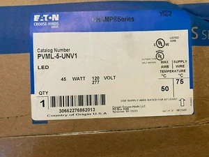 EATON CRUSE-HINDS CHAMPION SERIES PVML-5-UNV1 LED - Picture 1 of 2