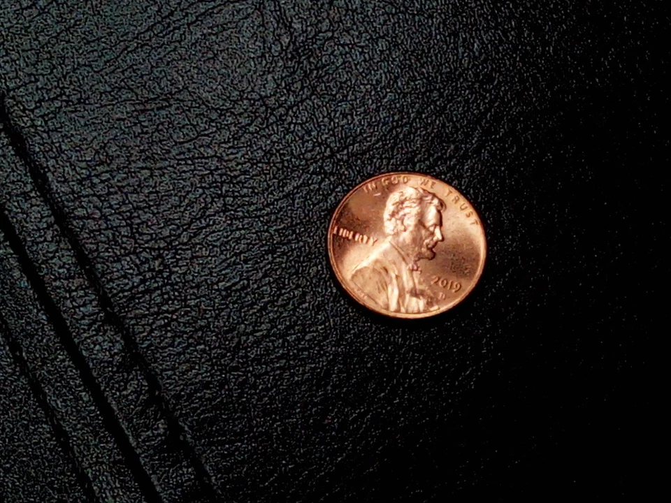 About Uncirculated 2019 D Denver Lincoln Shield Penny  - Image 1 of 4