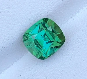 Pietra preziosa tormalina verde bluastra taglio cuscino naturale 2,70 carati dall'Afghanistan - Foto 1 di 14