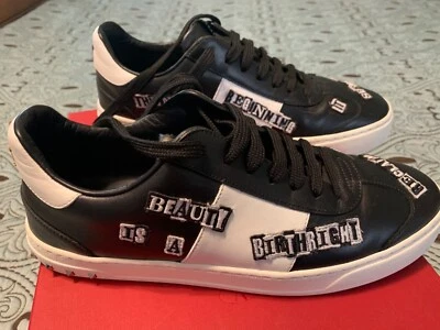 Женские кроссовки Valentino Garavani размер ЕС 41 бывшие в употреблении черные белые оригинальные. $945 - Изображение 1 из 4