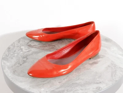 Pisos de ballet Louis Vuitton charol naranja talla 37 Foto 1 de 4