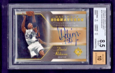 2004-05 UPPER DECK ULTIMATE COLLECTION SIGNATURES AUTO 10 DAVID ROBINSON BGS 8.5 - Image 1 of 2