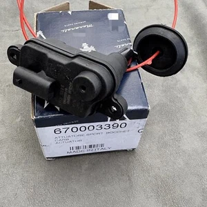 Nuevo actuador de puerta de llenado de combustible para Maserati Quattroporte (2013+) 670003390 - Imagen 1 de 9