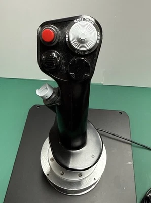 Thrustmaster Hotas Warthog A10 Flight Stick - Image 1 of 4