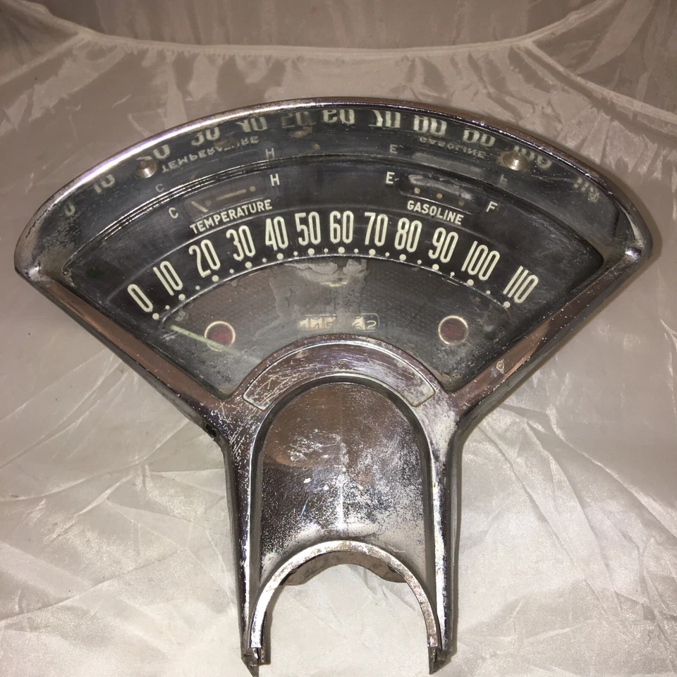 Velocímetro Chevrolet 1955-1956 original vintage para coche de transmisión estándar. Foto 1 de 4