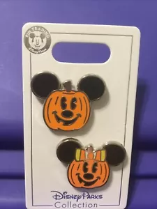 Disney Parks Halloween Topolino Minnie Zucche Spille Set di 2 Spille Commerciali 2020 Nuove con etichette - Foto 1 di 4