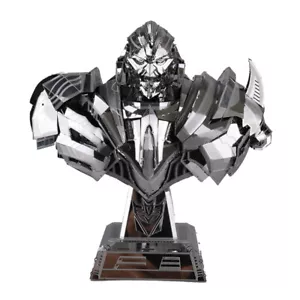 Transformers T5 - Leader Grade: Megatron 3D Metal Model Kit YM-L033-S - Foto 1 di 6
