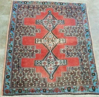 2'7"X 3'1" HAND-KNOTTED CAUCASIAN KURDISH SANEH TRIBAL VINTAGE WOOL RUG'    - Image 1 of 4