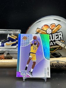 Lebron James 2018 Panini Status Purple #57 Lakers (MH)