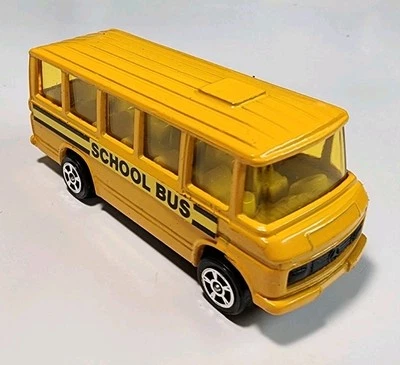 Vintage CORGI JUNIORS Yellow MERCEDES-BENZ HO Diecast/Plastic  SCHOOL BUS - Image 1 of 4
