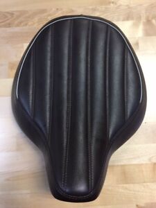 GENUINE Triumph Bobber 1200 Comfort Seat Brown Ribbed NEW A9700425