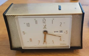 Vintage Jaz clock gendic jazistor automatic calendar 1968 french alarm clock - Picture 1 of 7