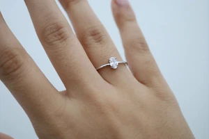 925 Sterling Silver Dainty Oval Cut Ring, Sterling Silver CZ Ring - Picture 1 of 7