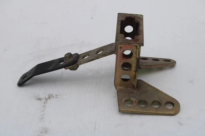 Оригинальный крепежный кронштейн для спинки сиденья водителя для Harley Davidson Electra Glide Touring 1999 года выпуска - Изображение 1 из 4