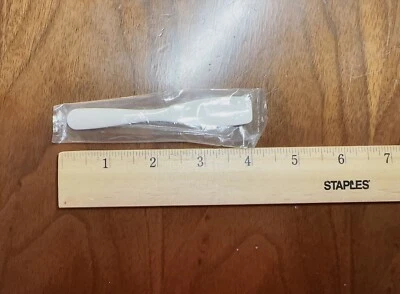 La Mer X 大号抹刀涂抹器 白色 4 英寸 全新 适用于 Scoop out 奶油身体乳液 — 第 1/2 张图片