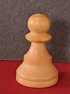 Vintage White 3cm Wooden Spare Pawn Chess Piece Staunton Pattern C1 - Picture 1 of 4