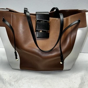ROGER VIVIER Viv Borsa tote multicolore in pelle di vitello con sacchetto antipolvere - Foto 1 di 8