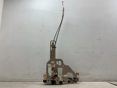 Jeep JK Wrangler Passenger Front Door Latch Manual Lock 2007-2010 066770 - Image 1 of 4