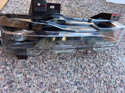 NUEVO OEM Tesla Modelo 3/Y Conjunto de Lámpara Fascia Lámpara SAE Nivel Superior LH 1077391-00-F Foto 1 de 4