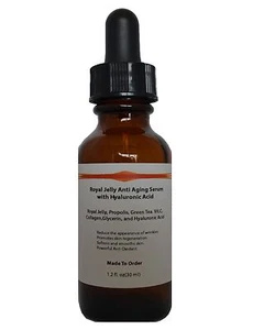 Royal Jelly Anti Aging Serum with Propolis, Green Tea, and Hyaluronic Acid - Picture 1 of 3