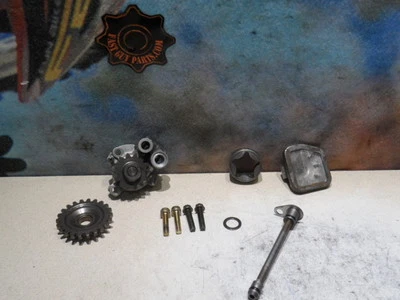 Yamaha YZ 250F 2004 bomba de aceite (B) 04 Yz250 F Foto 1 de 4