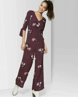 NOVO Macacão Feminino Wild Fable MÉDIO Floral Borgonha Floral - Imagem 1 de 4