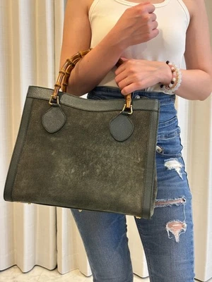 GUCCI Diana Bamboo Handle Bag Women's Green Suede Vintage Made in Italy - Image 1 of 4