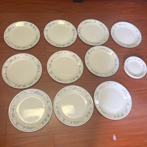 "Platos de cena y pan de 10,25"" Corelle First of Spring de 4 piezas y 6,75" de colección EE. UU." - Imagen 1 de 13