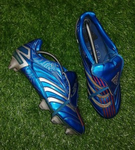 retro predator boots