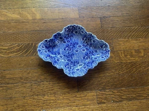 ANTIQUE 1920'S J KENT LTD. LOUIS 14TH RELISH BOWL/FRUIT BLUE TRANSFERWARE FLORAL - Picture 1 of 16