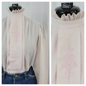 Camicetta vintage Judy Bond rosa chiaro finta con bottoni e colletto arricciato taglia 8 - Foto 1 di 18