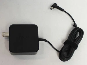 0A001-00693500 Asus Ac Adapter 45W 19V 2P(4Phi) Type F510Ua X510Ua-3B "GRADE A" - Picture 1 of 1