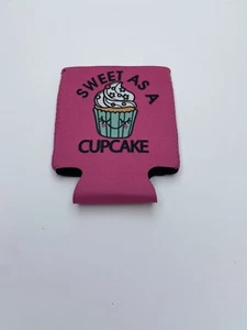 Rosa "Süß wie ein Cupcake" Koozie Getränkehalter lächelnd Cupcake mit Streuseln Neu - Bild 1 von 5